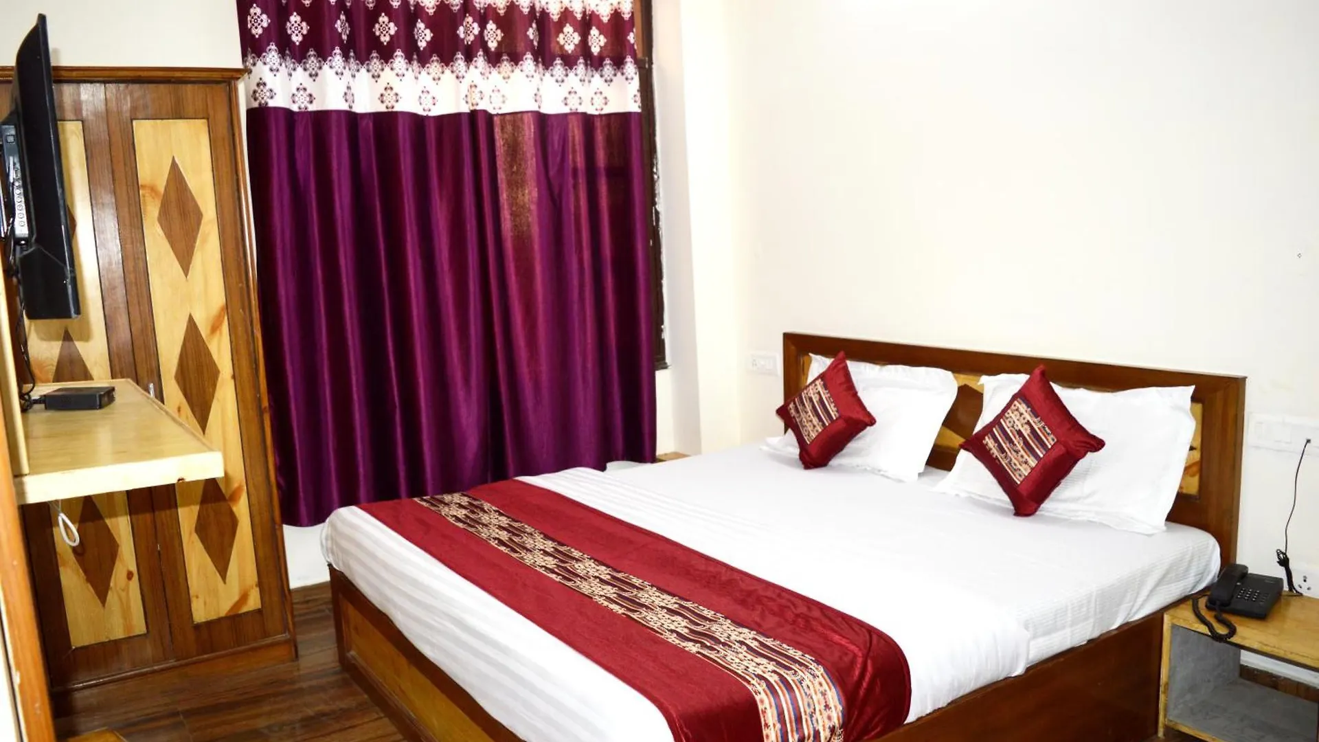 Heavens Mahasu Villa By Grb Shimla 2*,  India